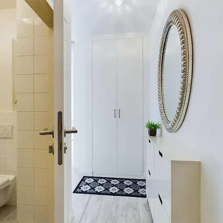 Eleganckie W Centrum Warszawy By Renters Lejlighed