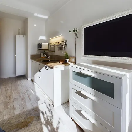 Eleganckie W Centrum Warszawy By Renters Warschau